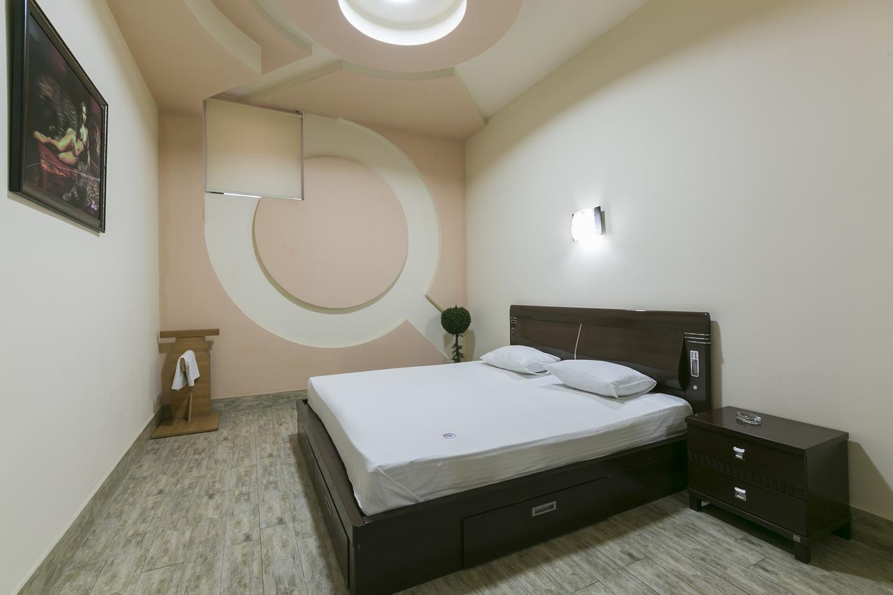 Best Hotel Erevan Esterno foto