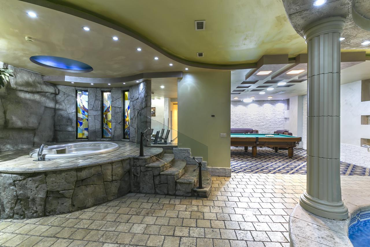 Best Hotel Erevan Esterno foto