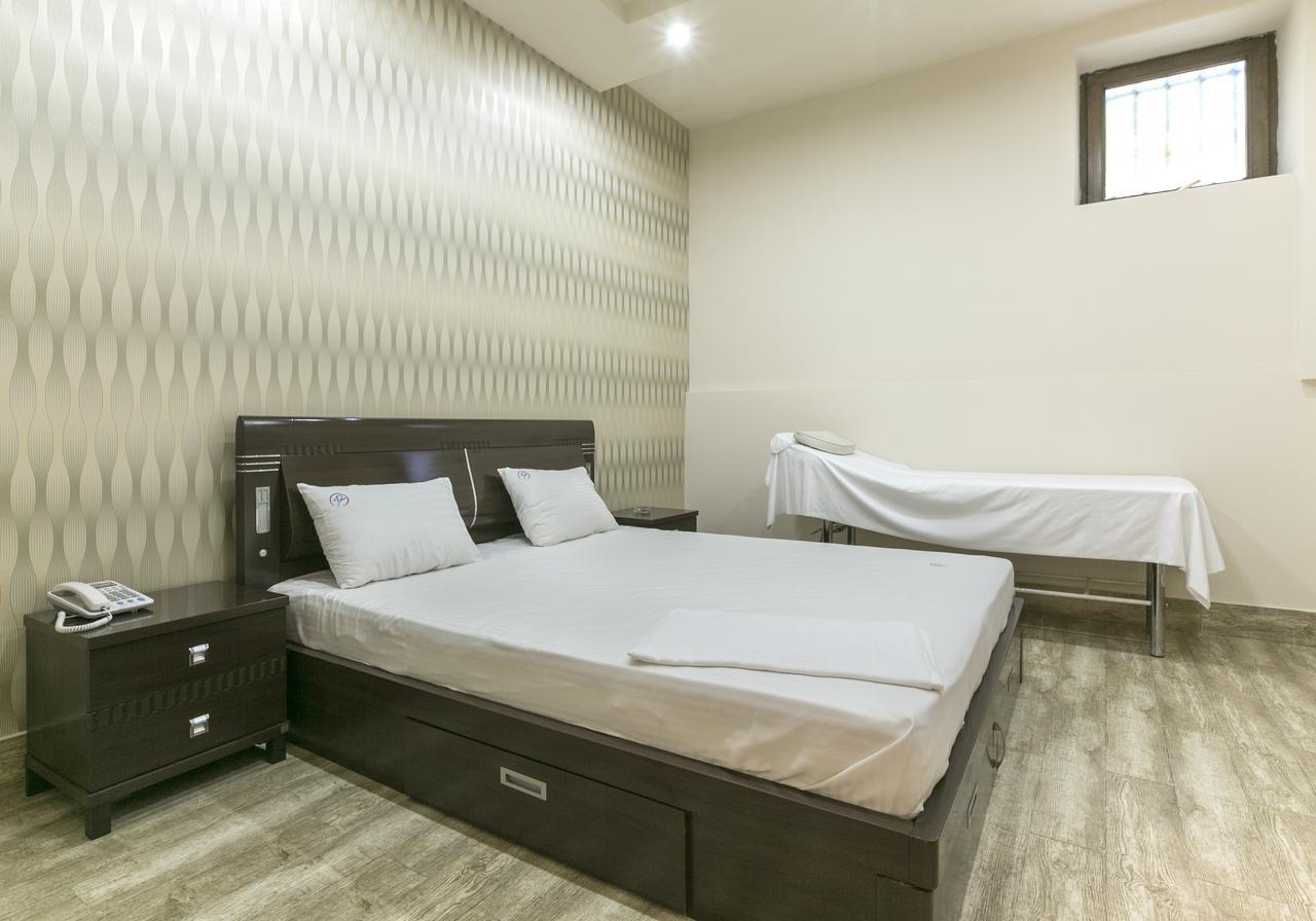 Best Hotel Erevan Esterno foto